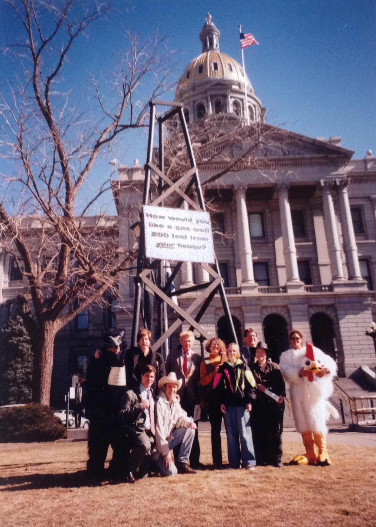 1999 O&G drill rig at Capitol